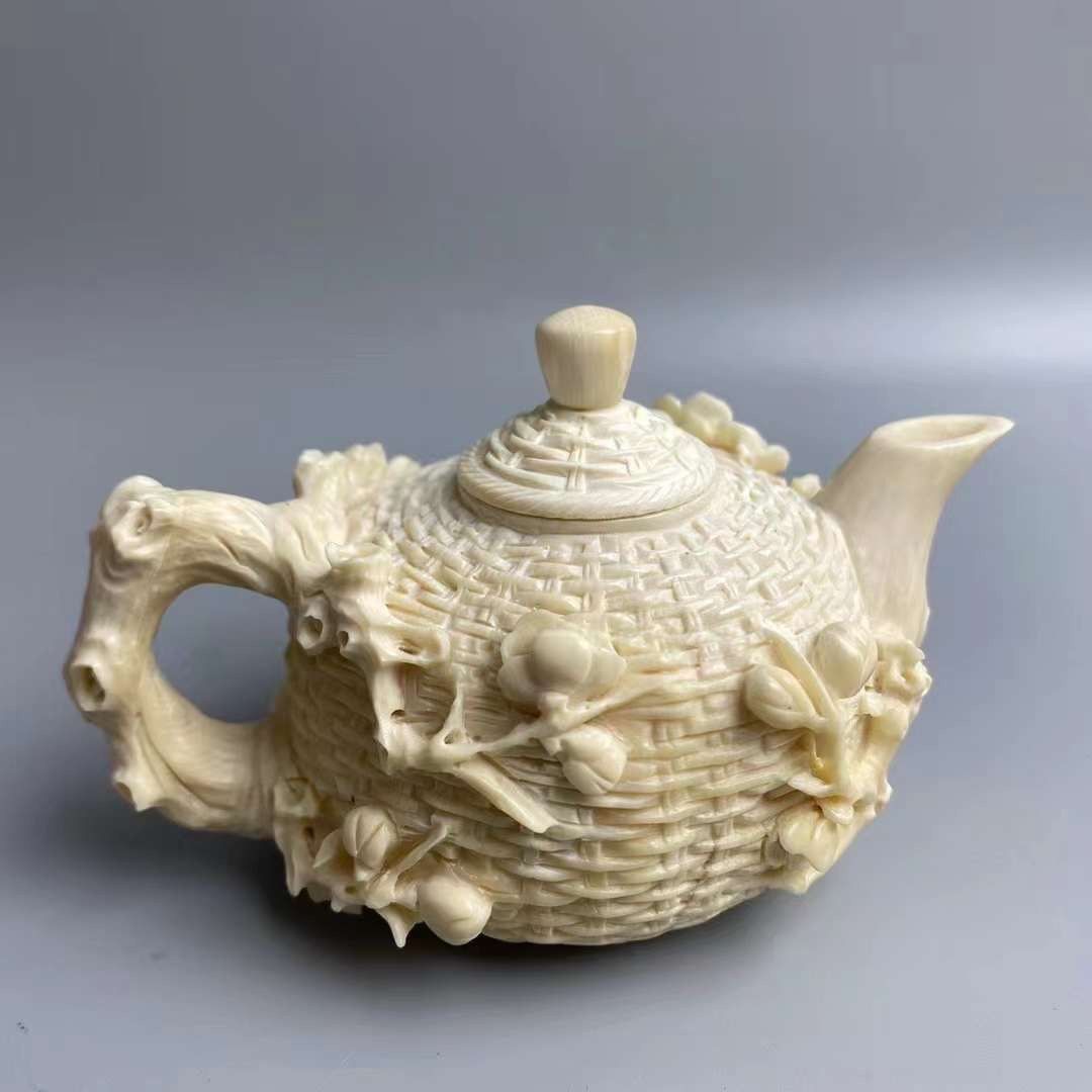 《梅花茶壺》