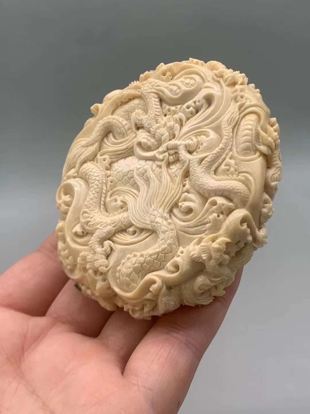《龍舞》