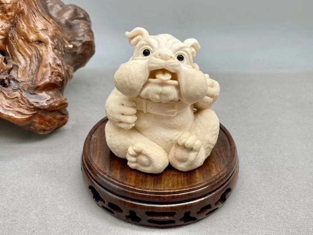 《狗•旺財》