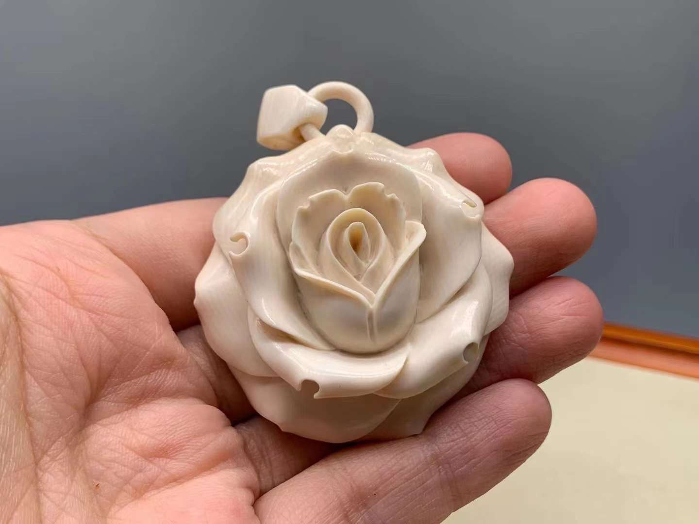 《薔薇之息》