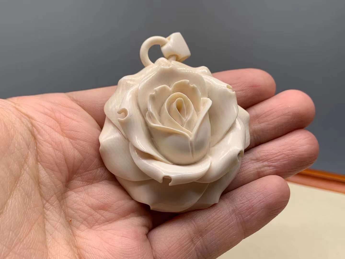 《薔薇之息》