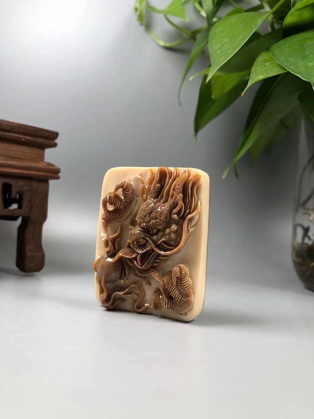 《長龍翩舞》