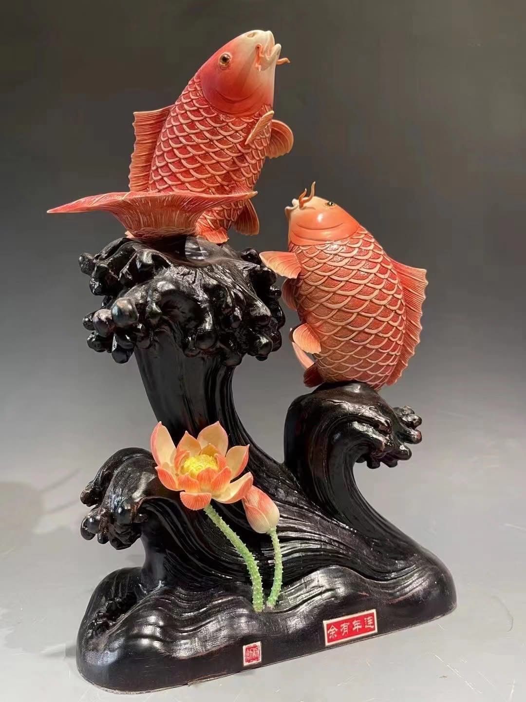 《潭鯉圖》