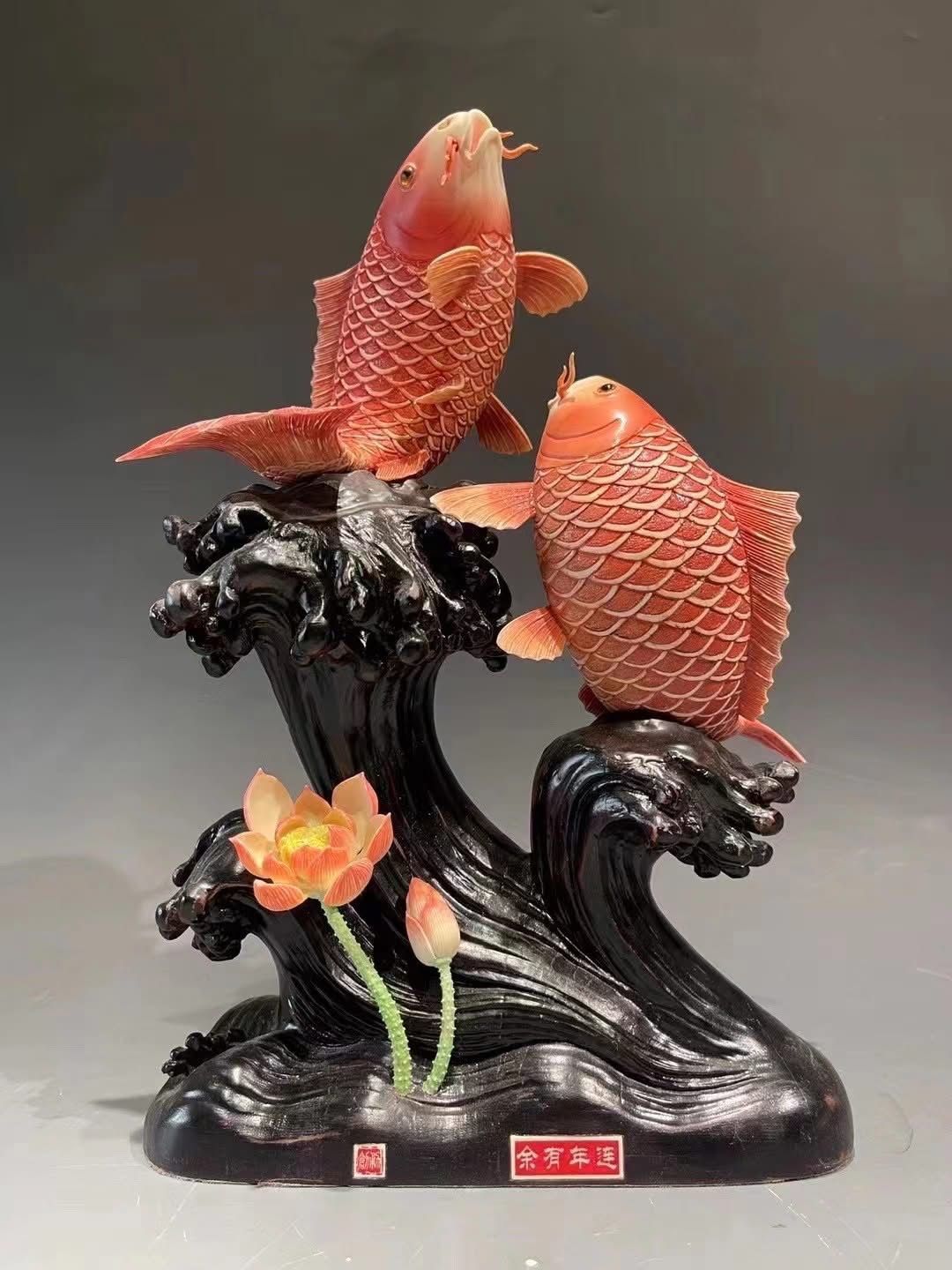 《潭鯉圖》