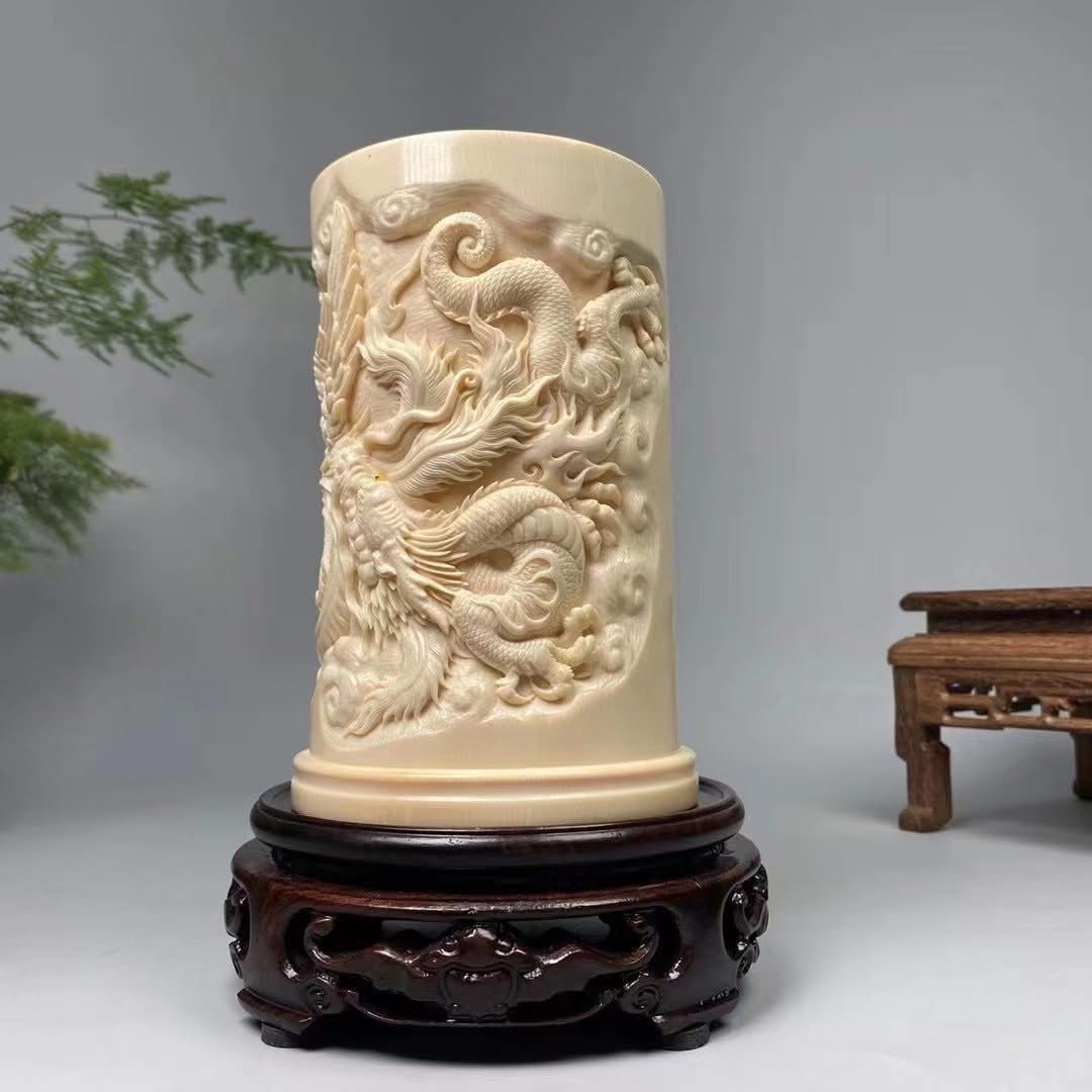 《筆帝鳴龍》