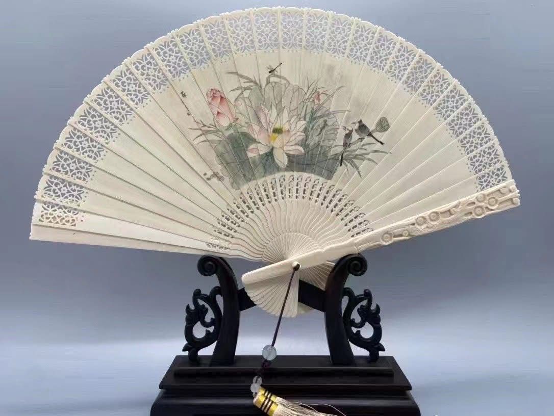 《重現千古風華》象牙扇子
