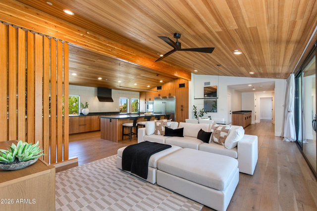 Phoenix Mountains Homes for sale