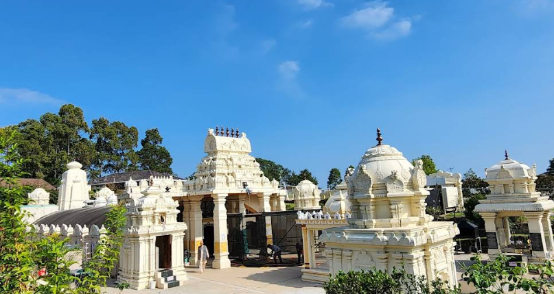 Shri Shiva Mandir