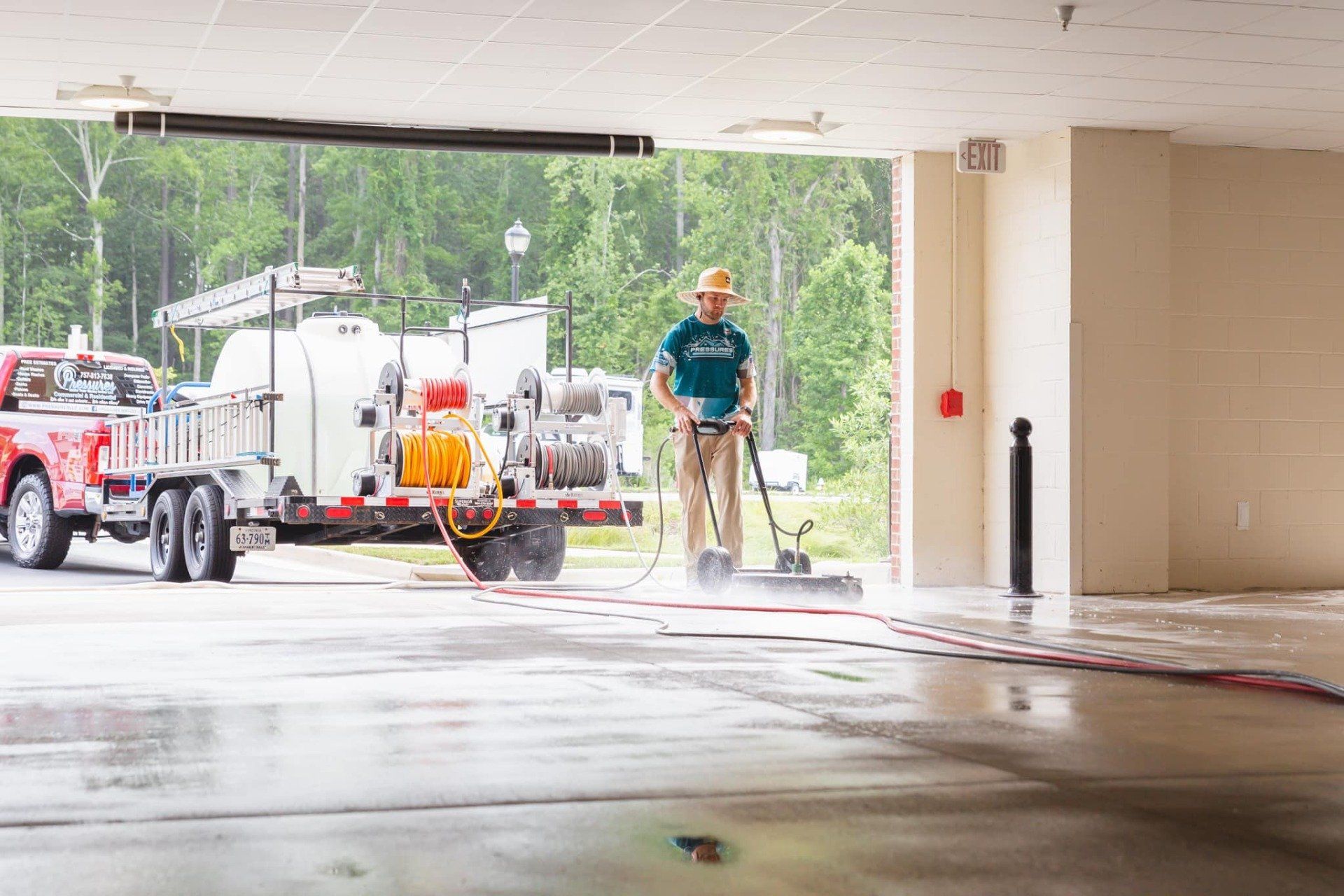 commercial pressure washing richmond, va