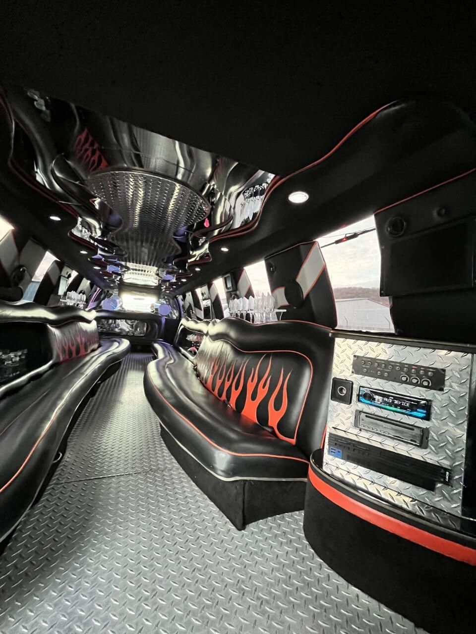 Harley Davidson F250 suv limo