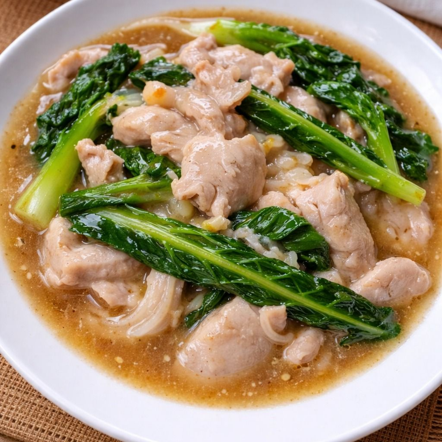 Rad Na Thai noodles with vegetables and savory gravy