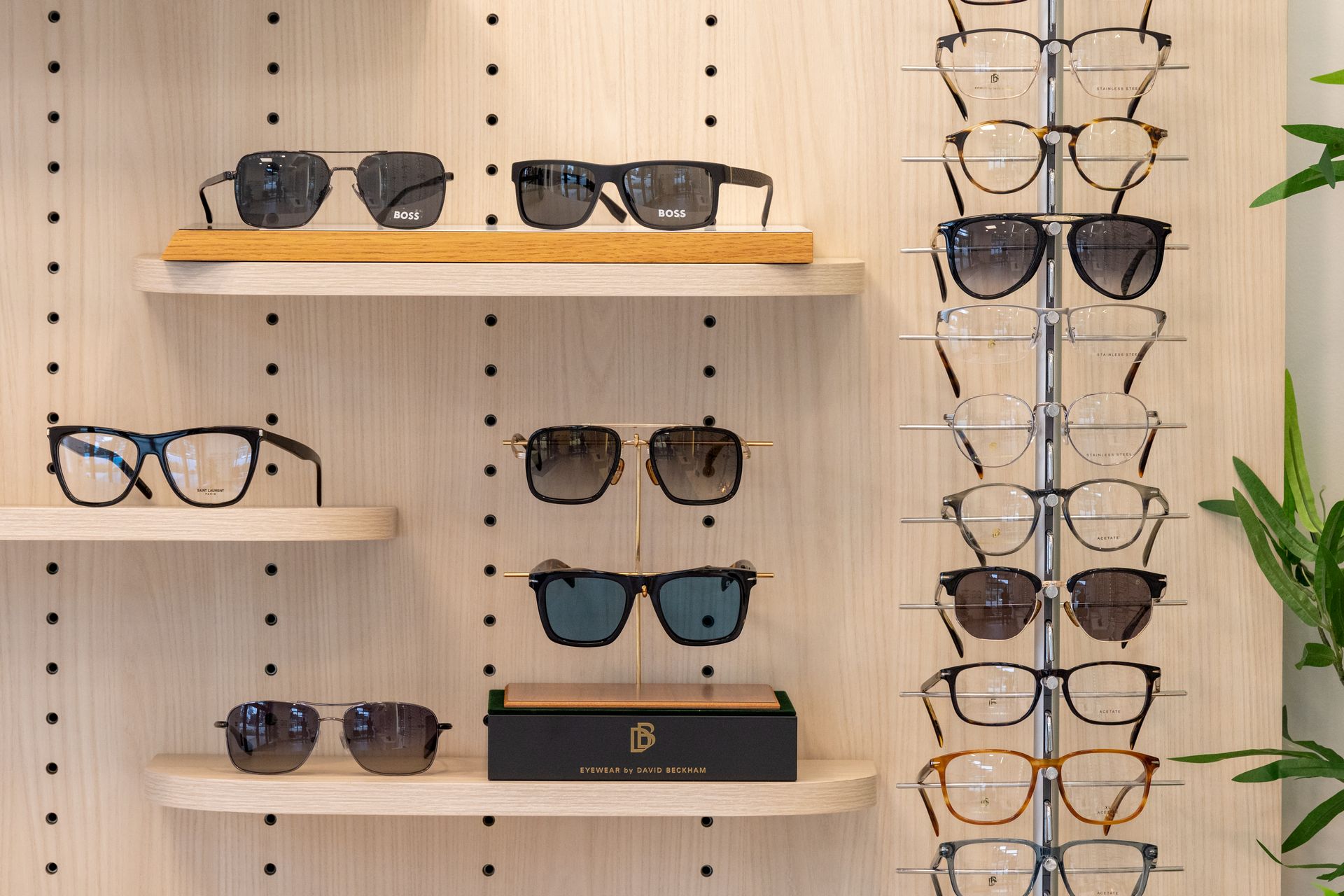 clear-light-eyecare-glasses