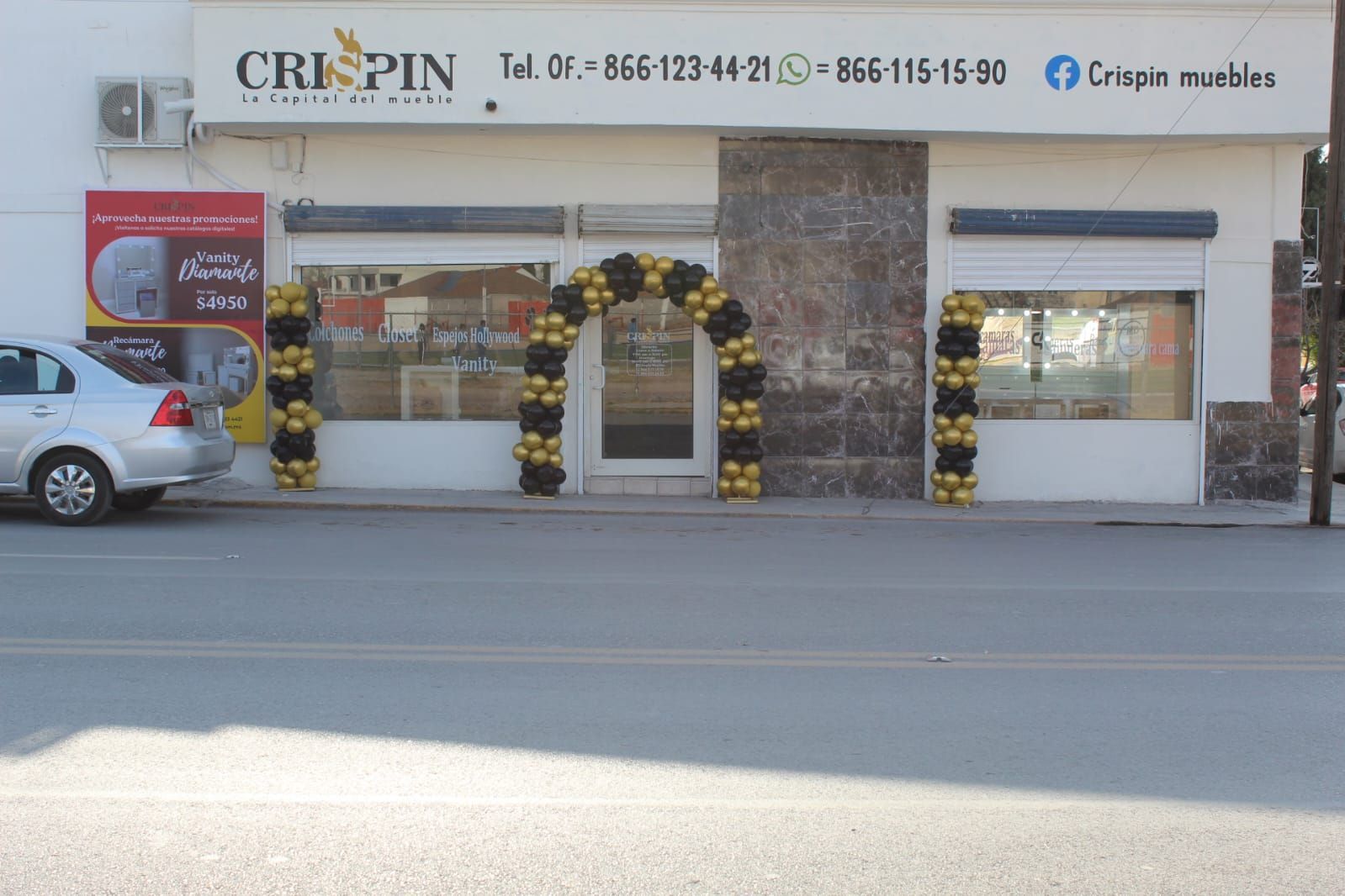 CRISPIN MUEBLES