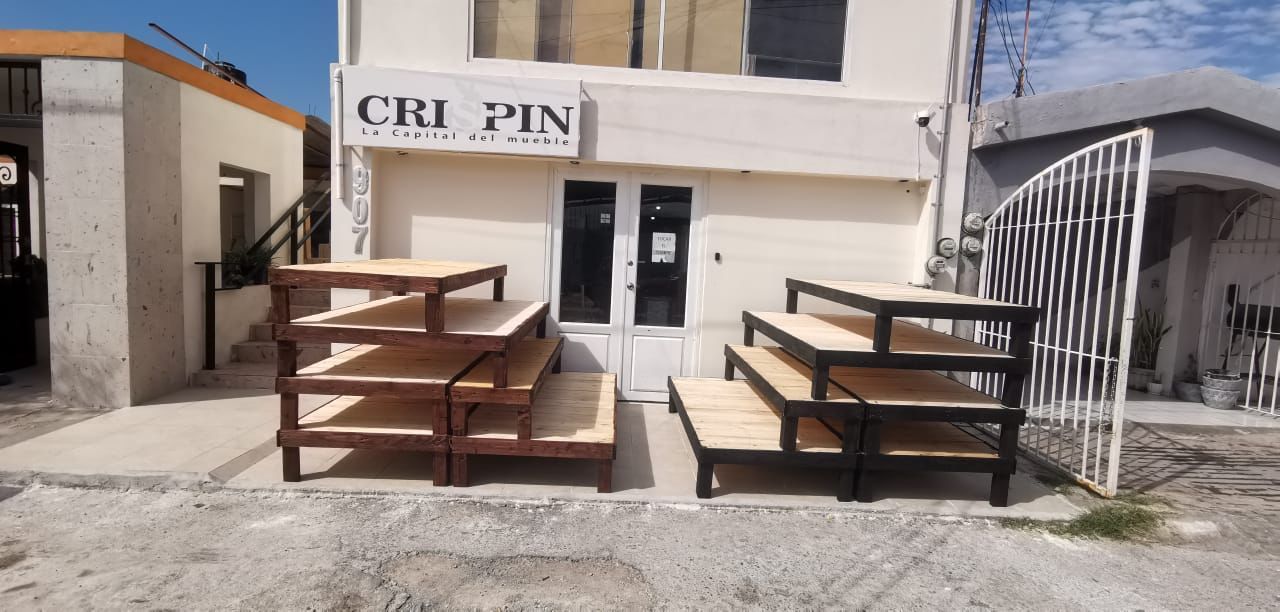 CRISPIN MUEBLES