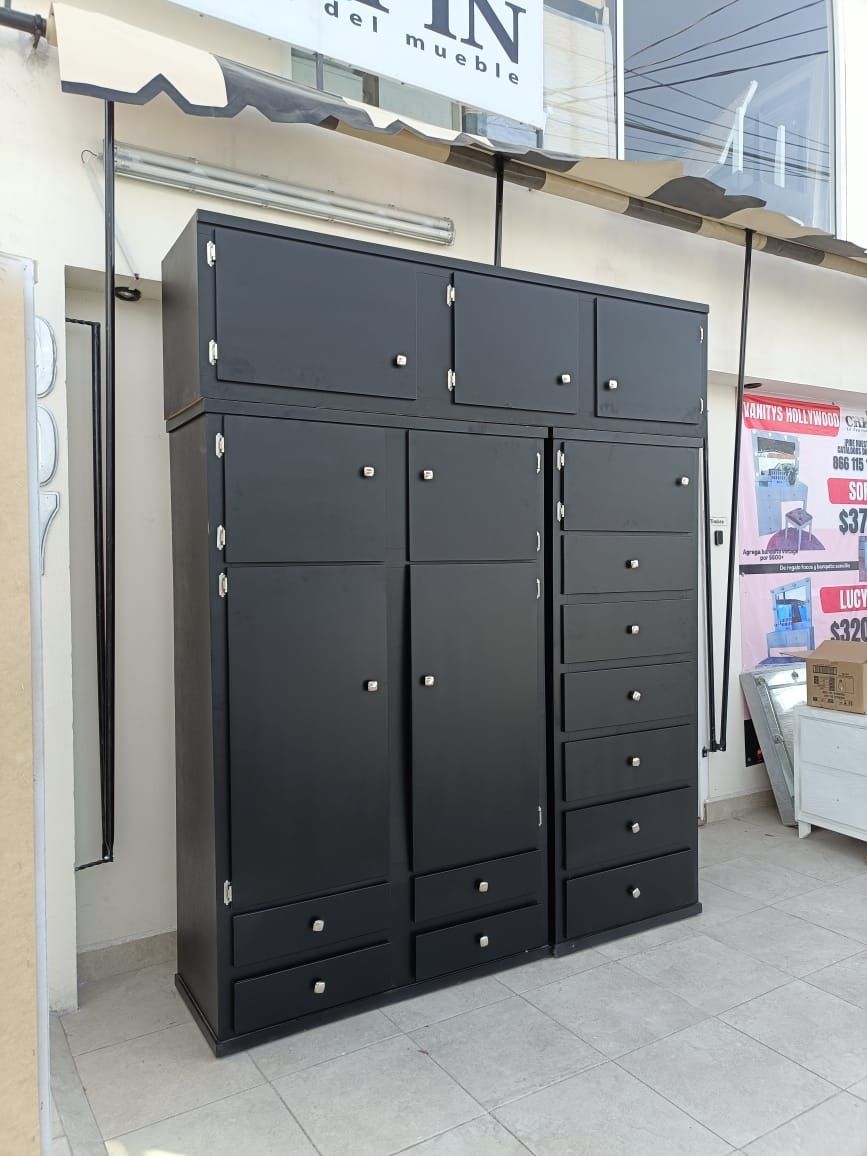 CRISPIN MUEBLES