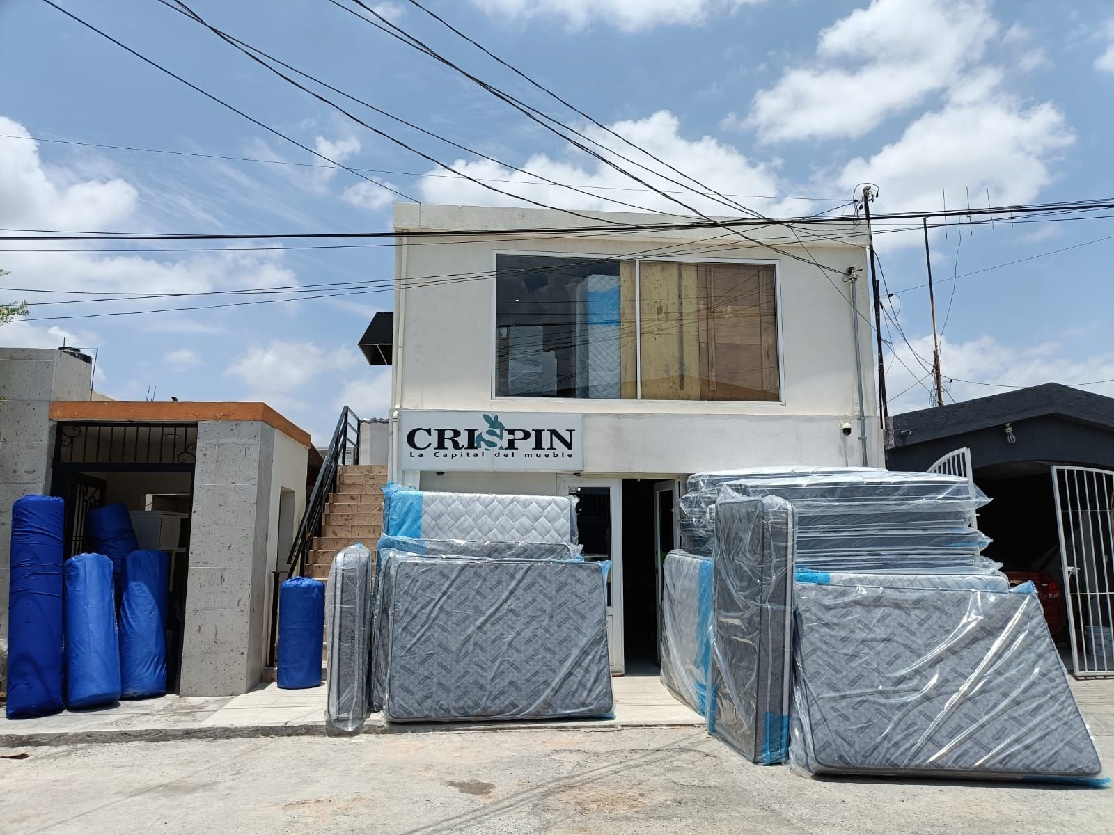 CRISPIN MUEBLES