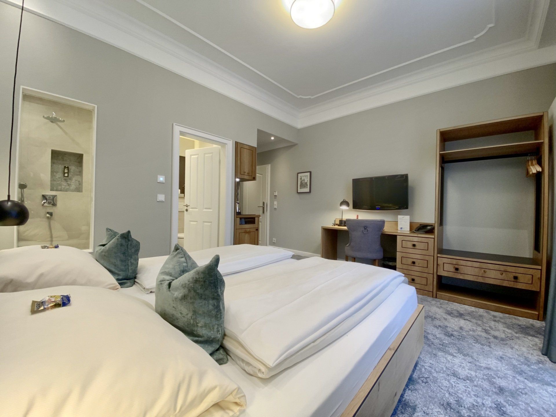 Doppelzimmer Deluxe 112 Hotel West FFM
