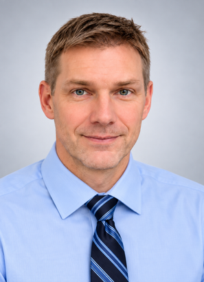 Business Consultant Dan Cooper
