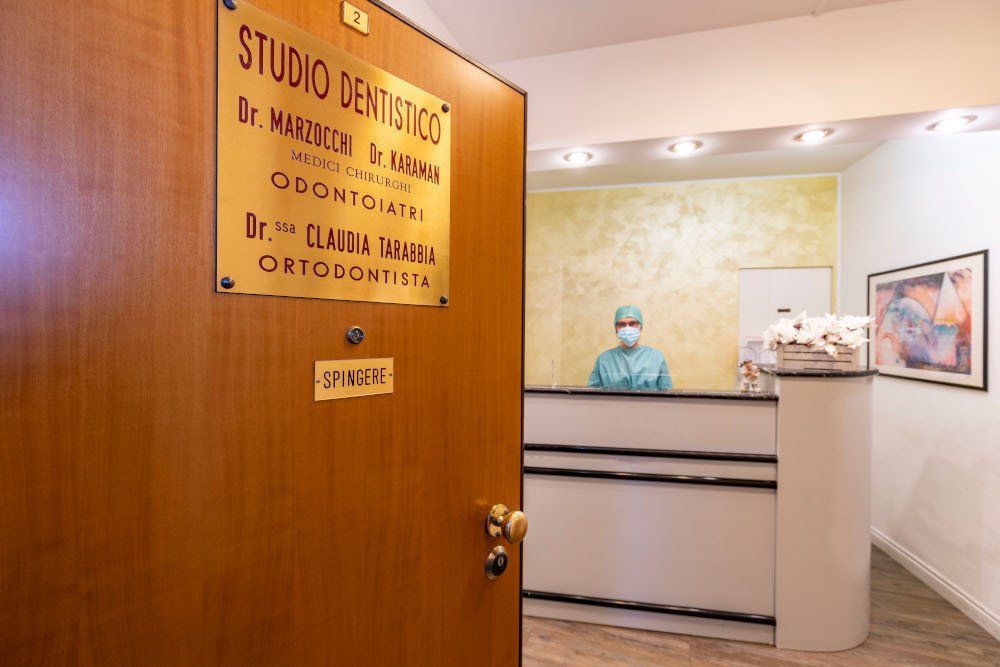 Studio Dentistico - Estetica Marzocchi e Karaman