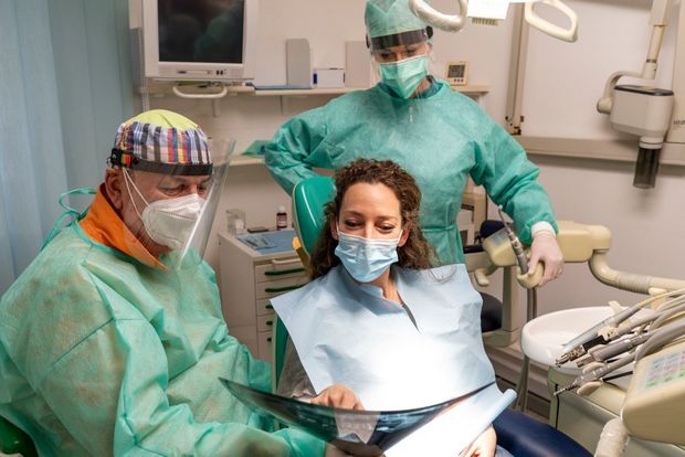 Studio Dentistico - Estetica Marzocchi e Karaman