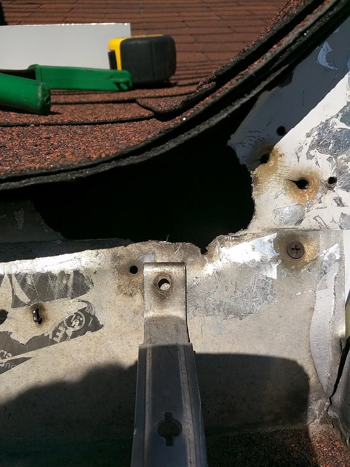 Before roofing repair