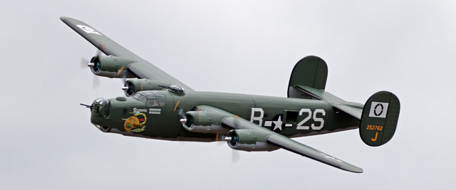 VQ Warbirds B-24 Liberator 110″ ARF Assembly Review