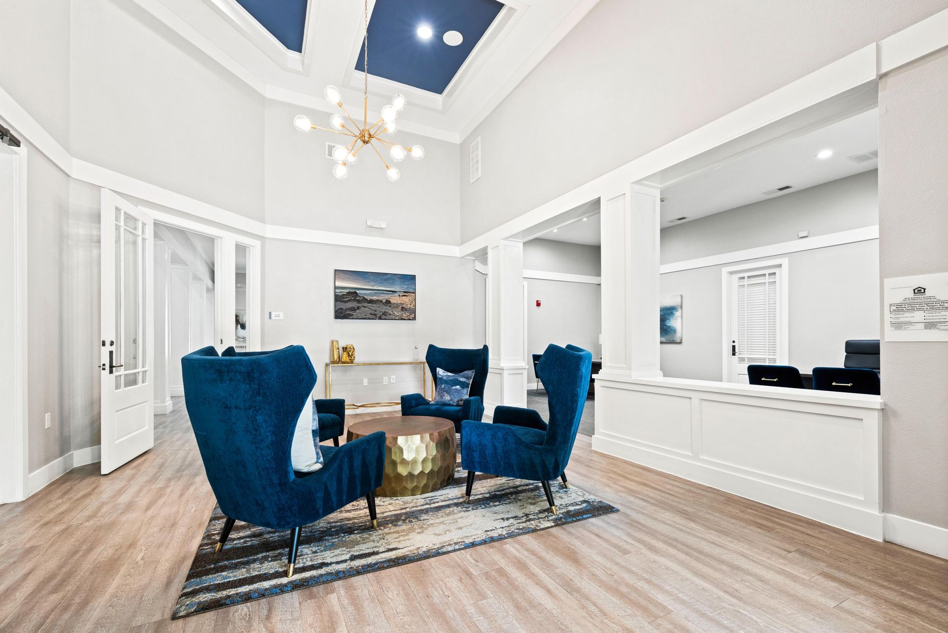 Olympus Town Center apartment photo