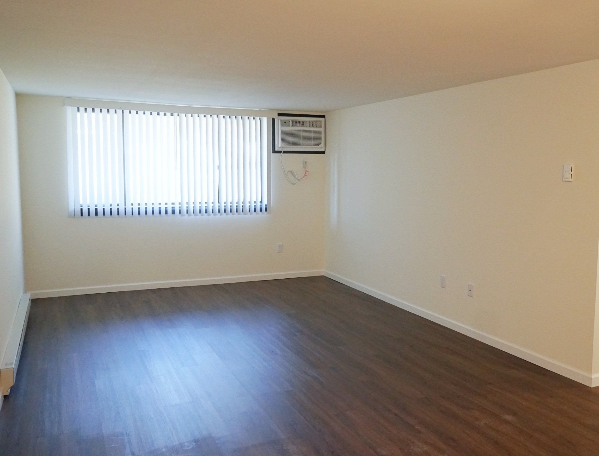 Belmar Apartment Homes jkROCK