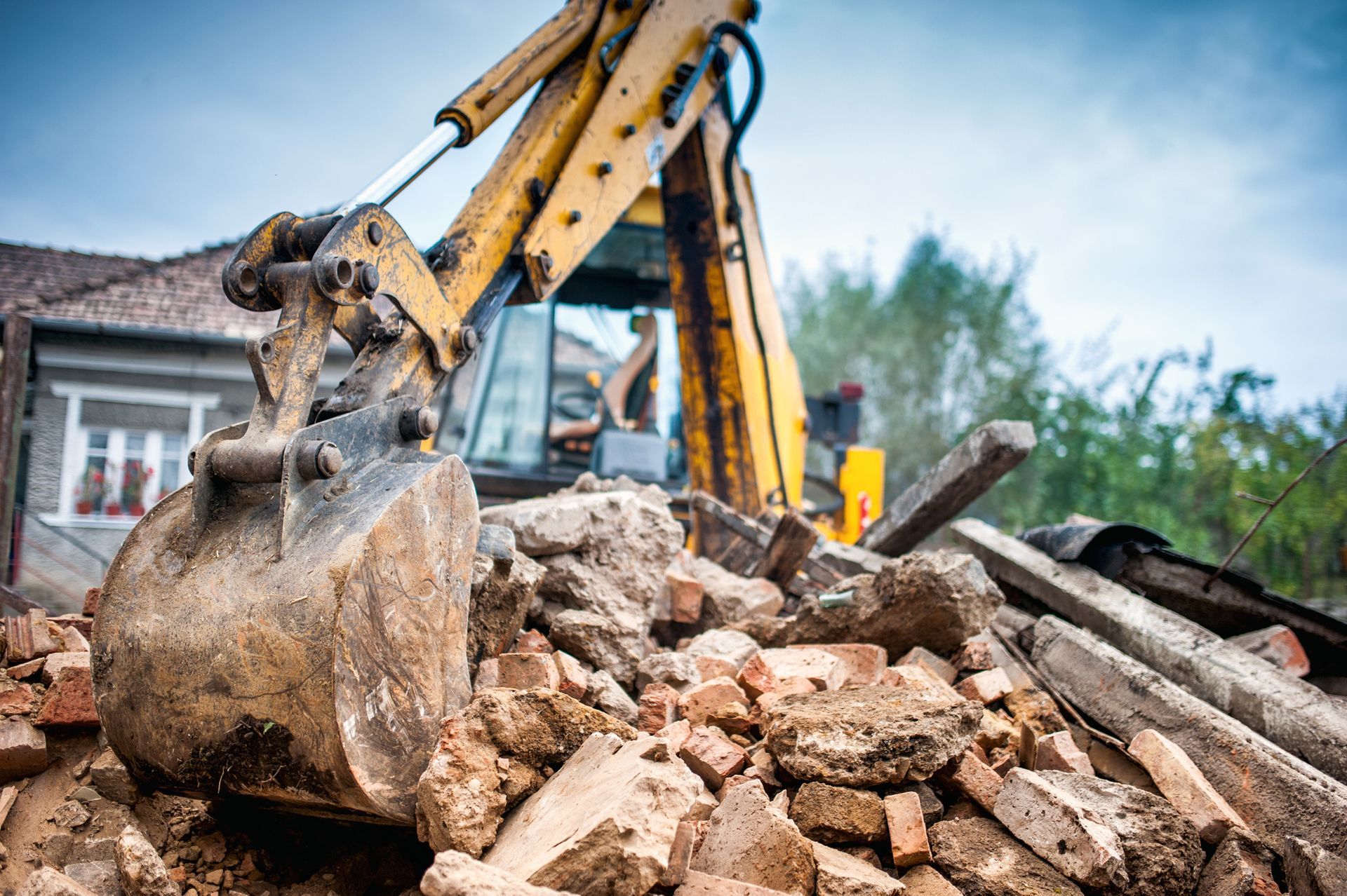 Demolition Services - Coastal Palms Contracting