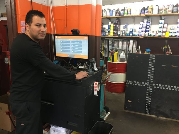 Manager to contact at El'i's Garage in Malden