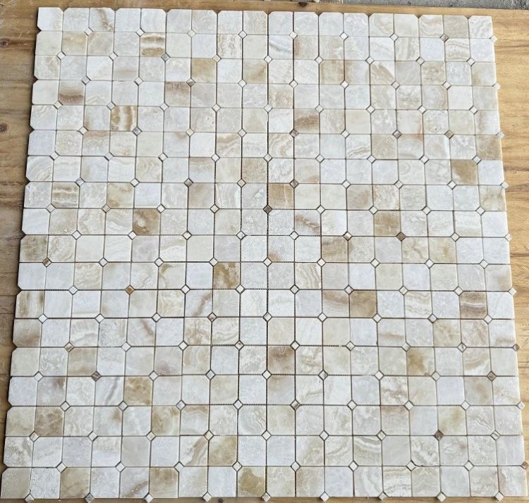 CLIPPED ONYX IVORY HONED 11.75 X11.75