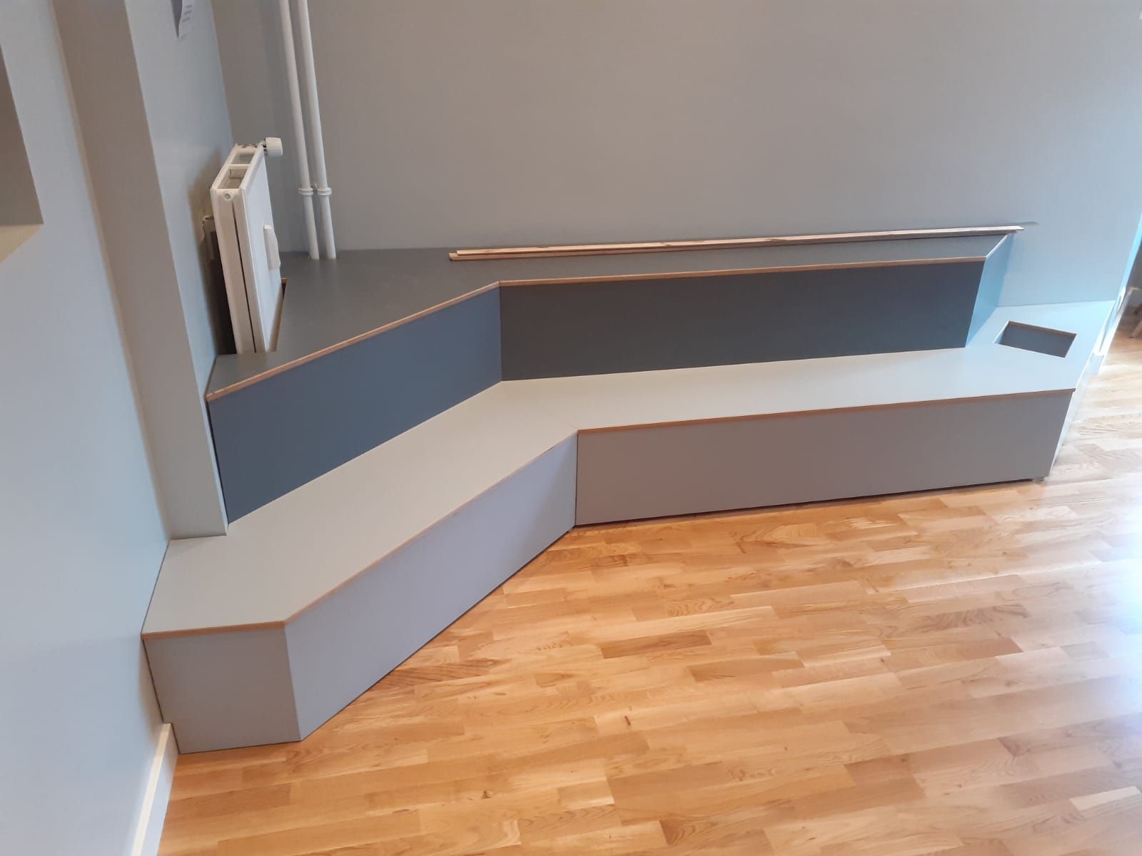 Sitzebene für Kinder beim Arzt