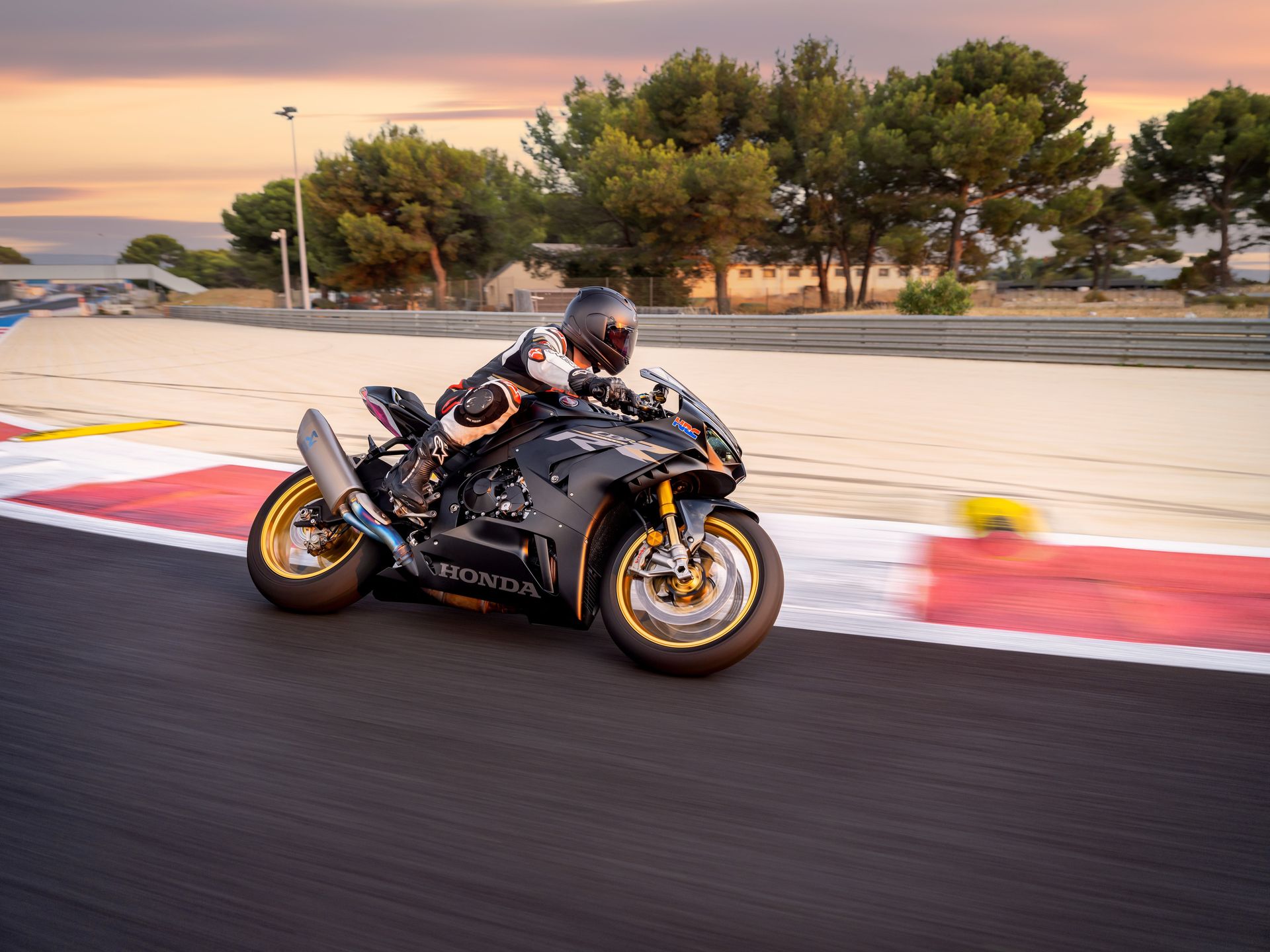 CBR 1000 RR-R - CBR1000 RR-R SP - Carbon Edition EURO5