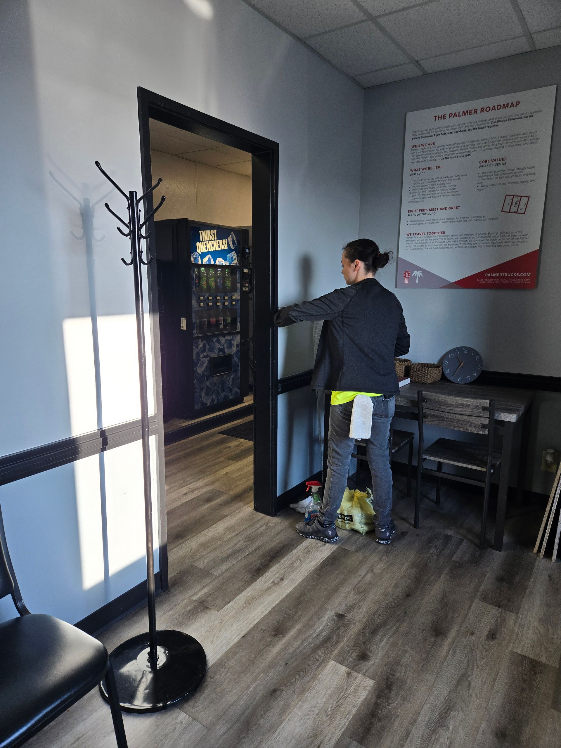 breakroom cleaning