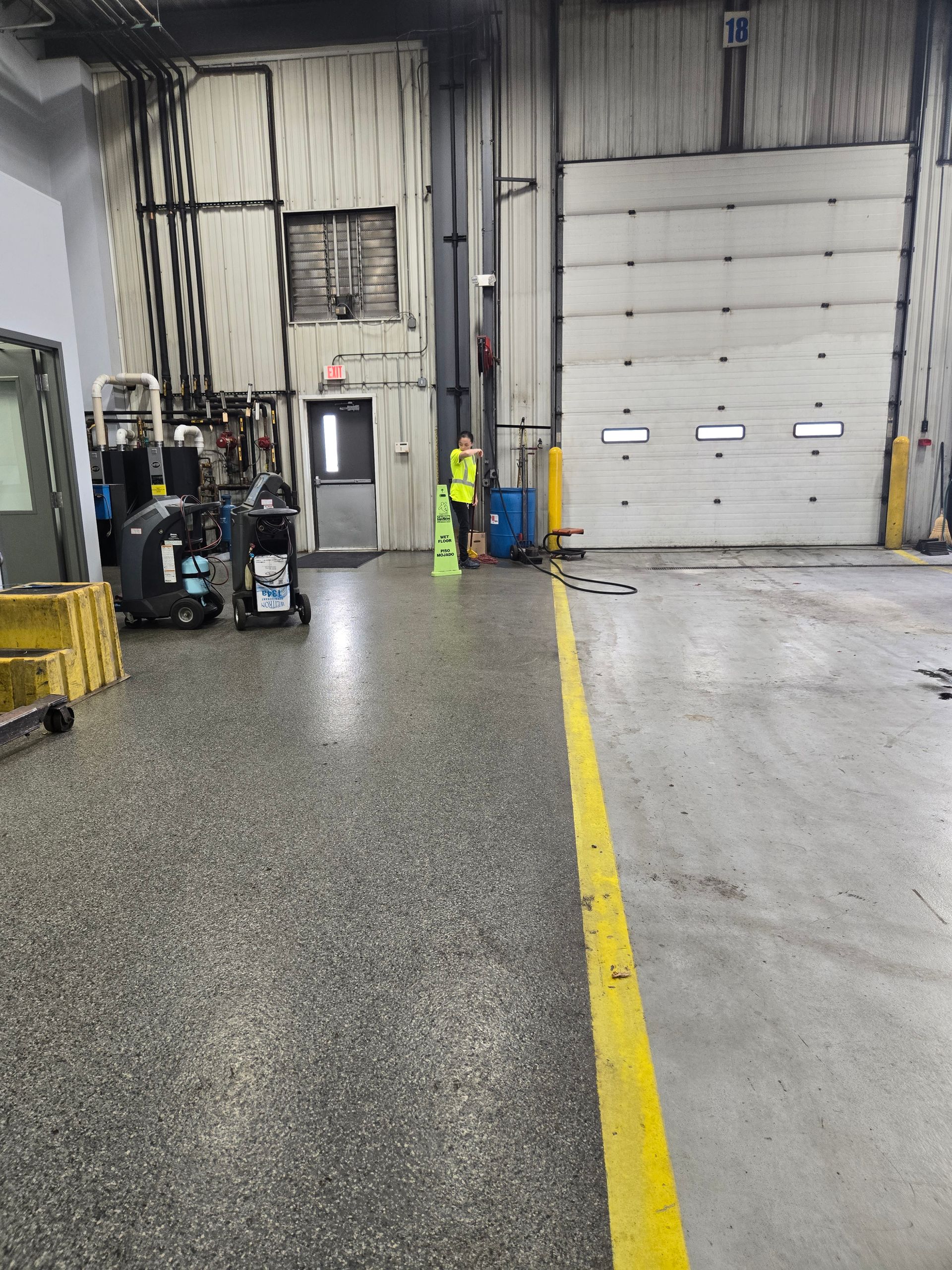 auto shop cleaning