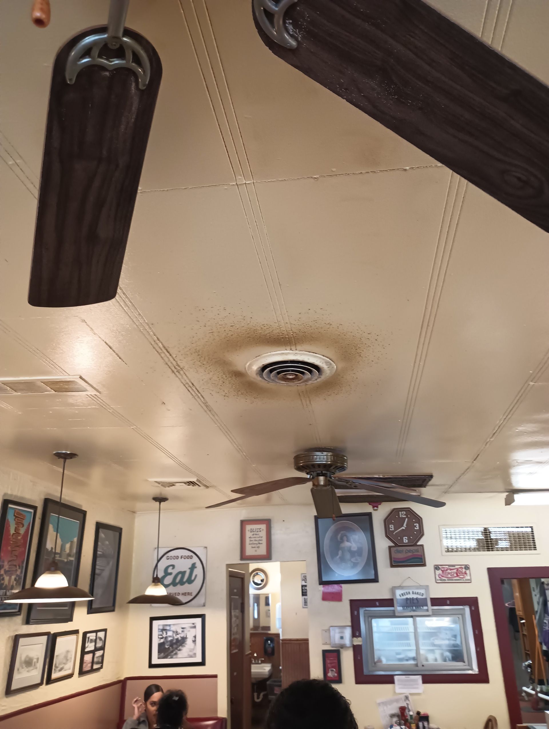 fan blade cleaning