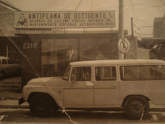 Mas de 50 años sirviendo a la industria
