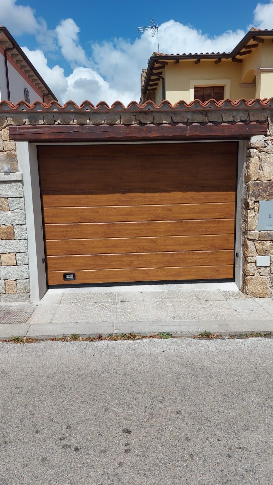 nuovi portoni sezionali 04