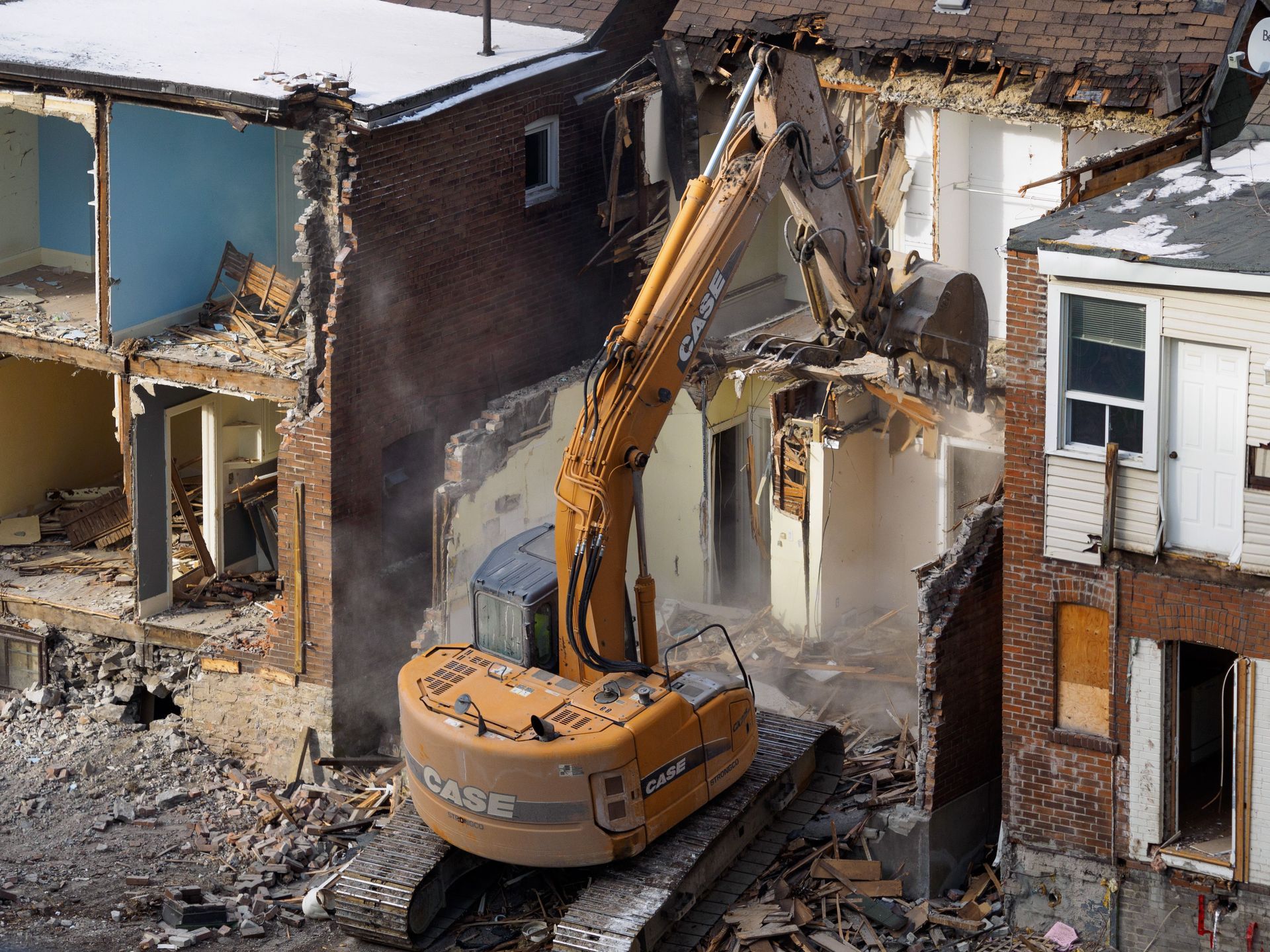 Commercial demolition project in Elizabeth, NJ