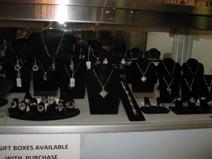 antique jewelry