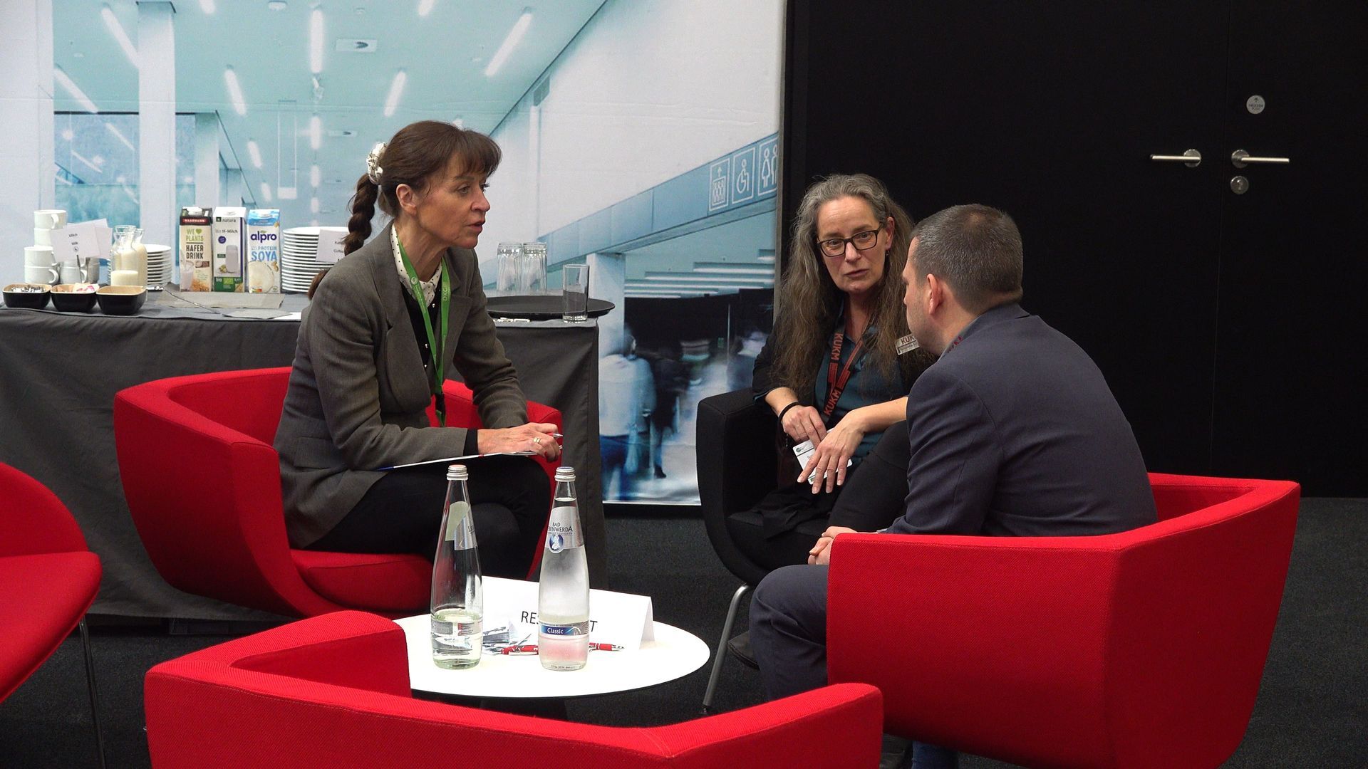 Impressionen vom KUKM-Stand beim Deutschen Krebskongress 2024