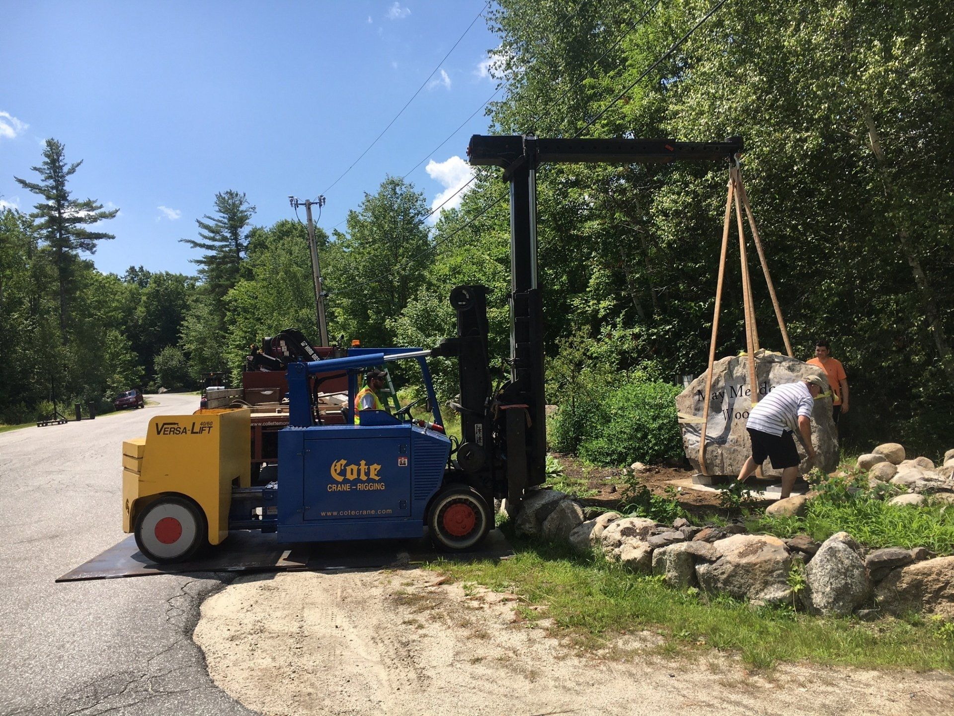 heavy hauling and rigging equipment Maine & New Hampshire