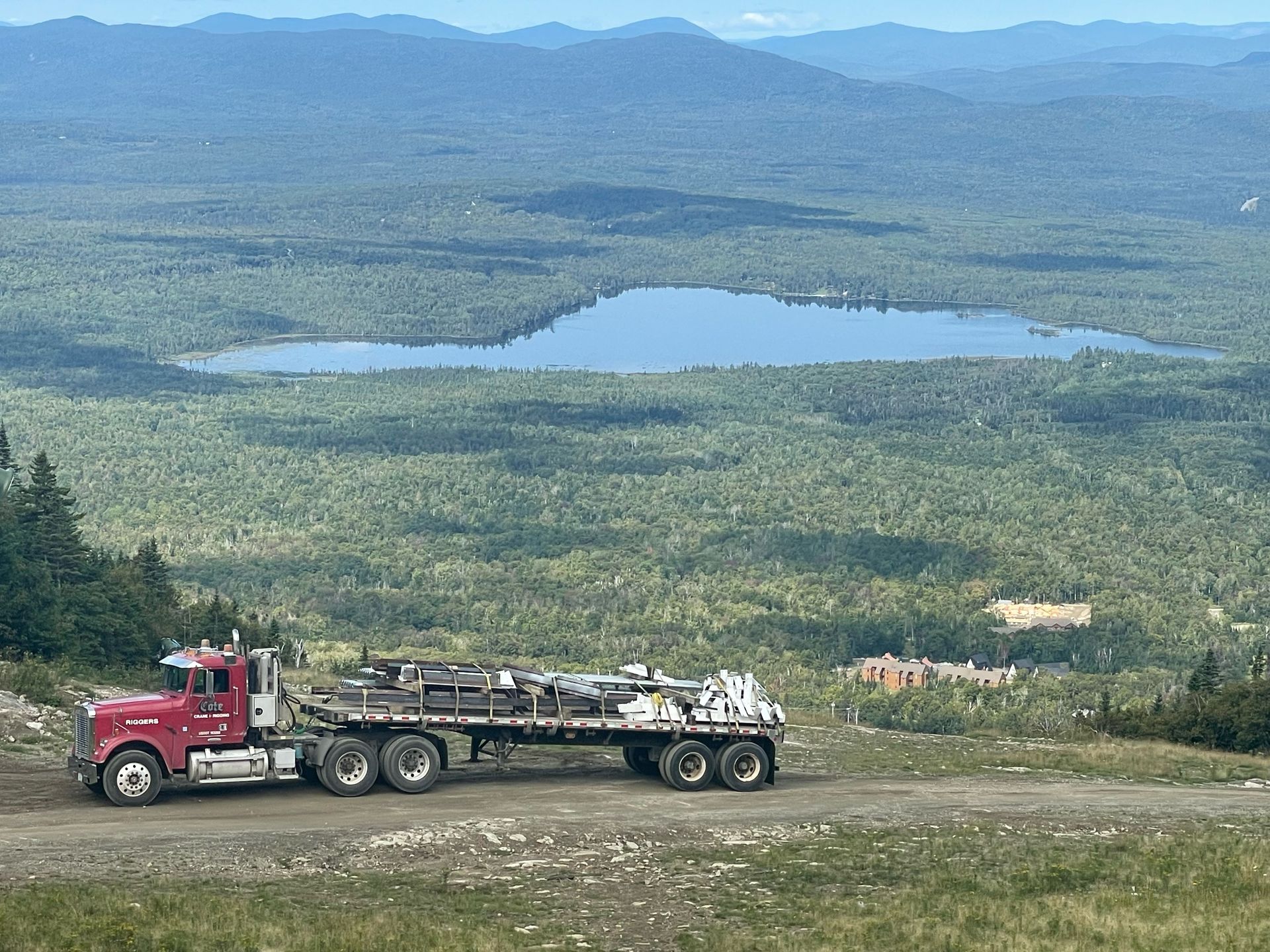 heavy hauling truck in Maine and New Hampshire