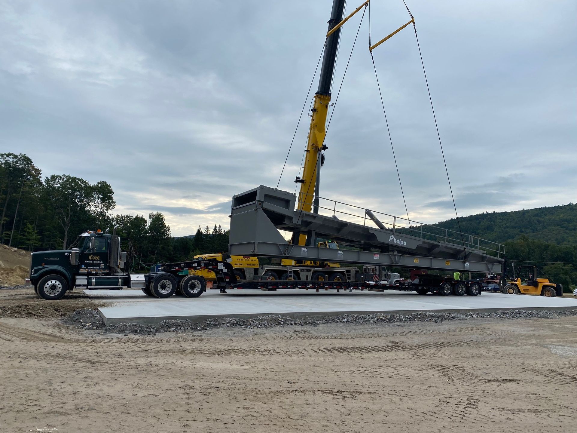 Crane and machinery movers in Maine and New Hampshire