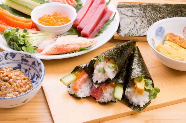 Best Sushi Party Tray in Los Angeles, CA