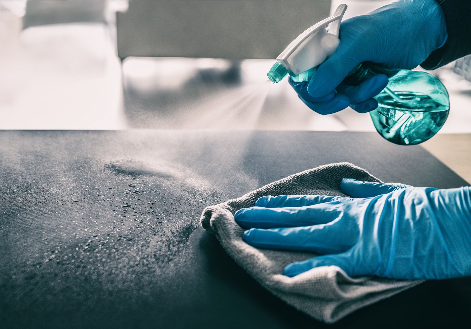 Cleaning Kitchen Countertop
