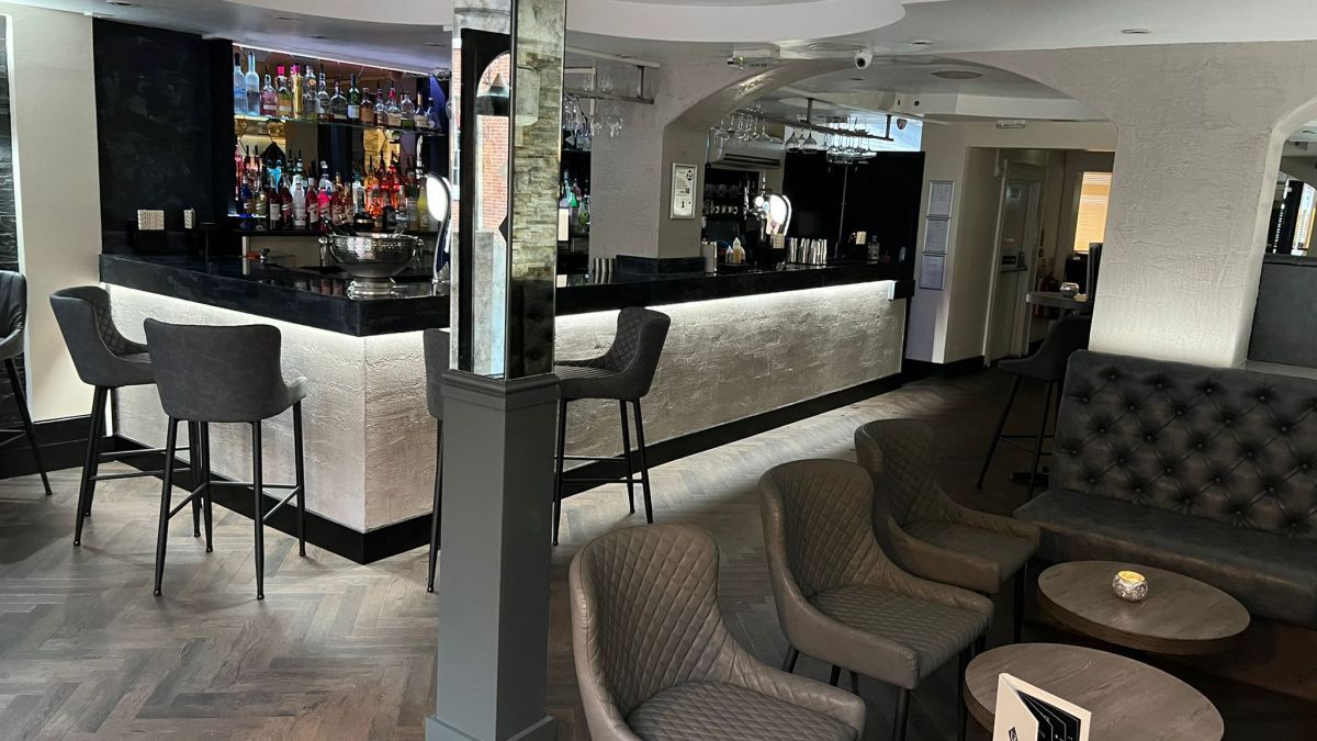 Cocktail Bar