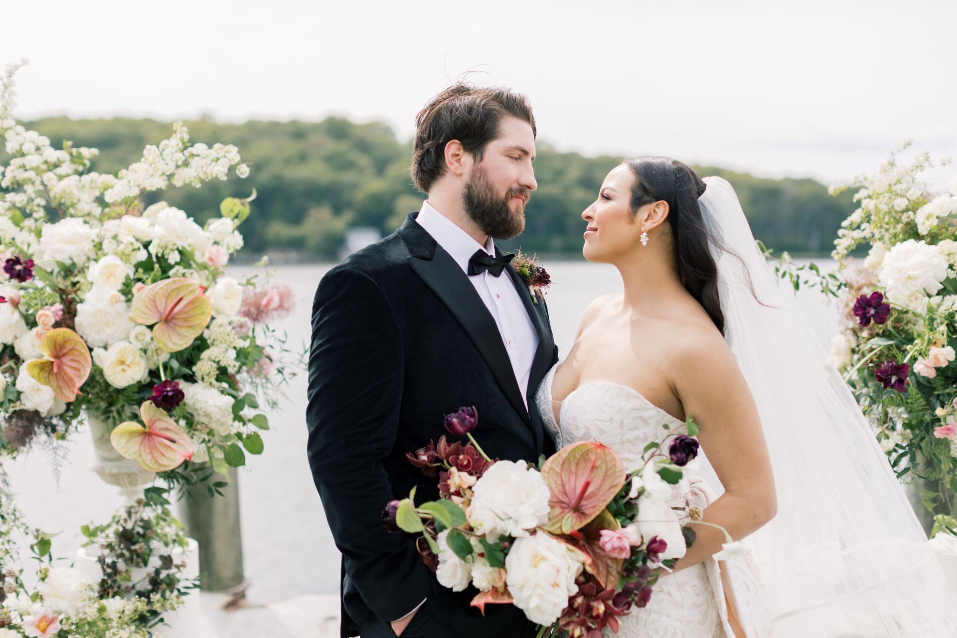 Men's Wedding Suits and Tuxedos