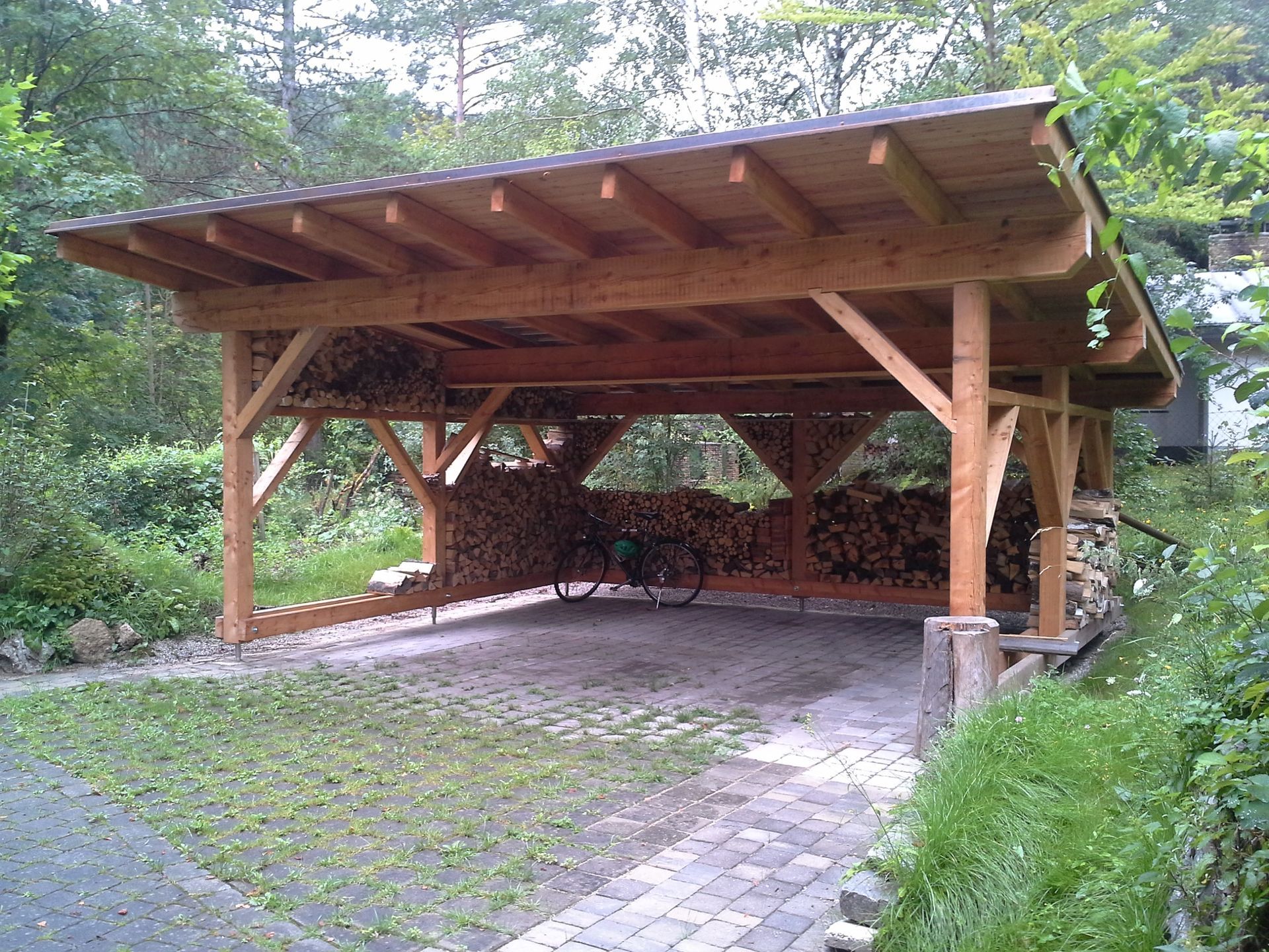 Carport