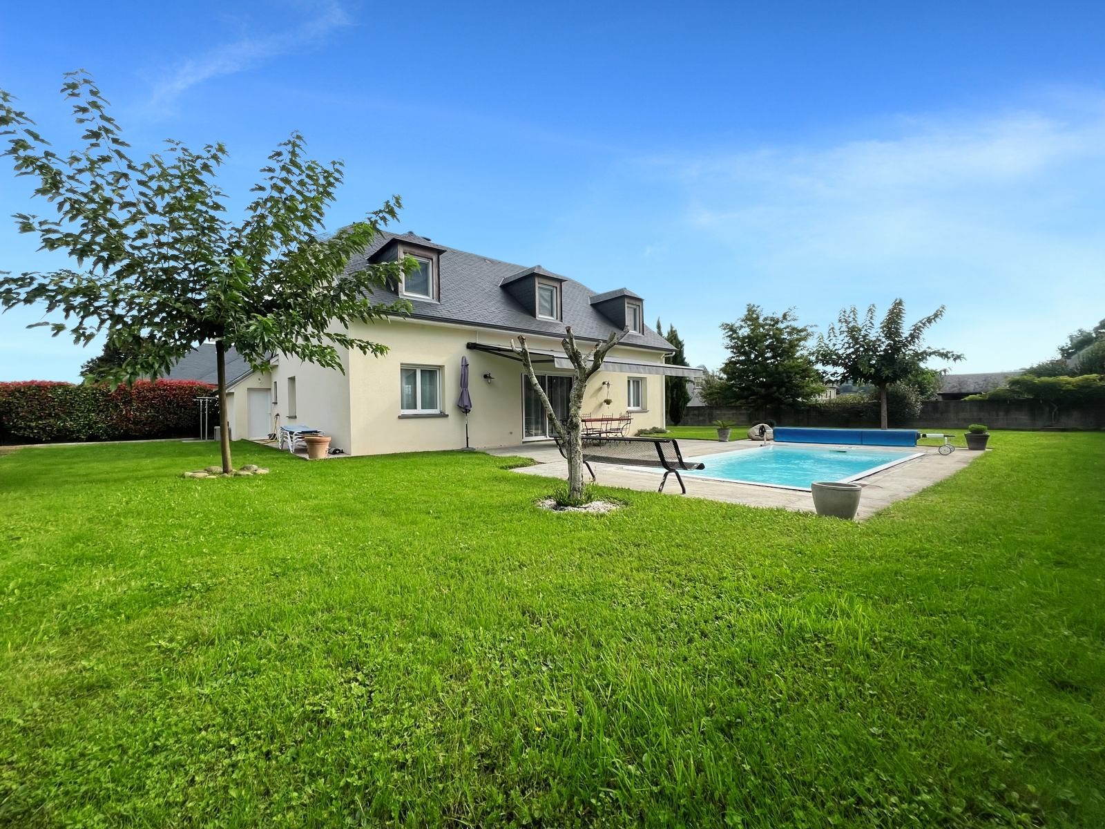 Maison Pontacq, Maison traditionnelle Pontacq, Maison avec piscine Pontacq, Immobilier Soumoulou, Immobilier Pontacq, Immo64